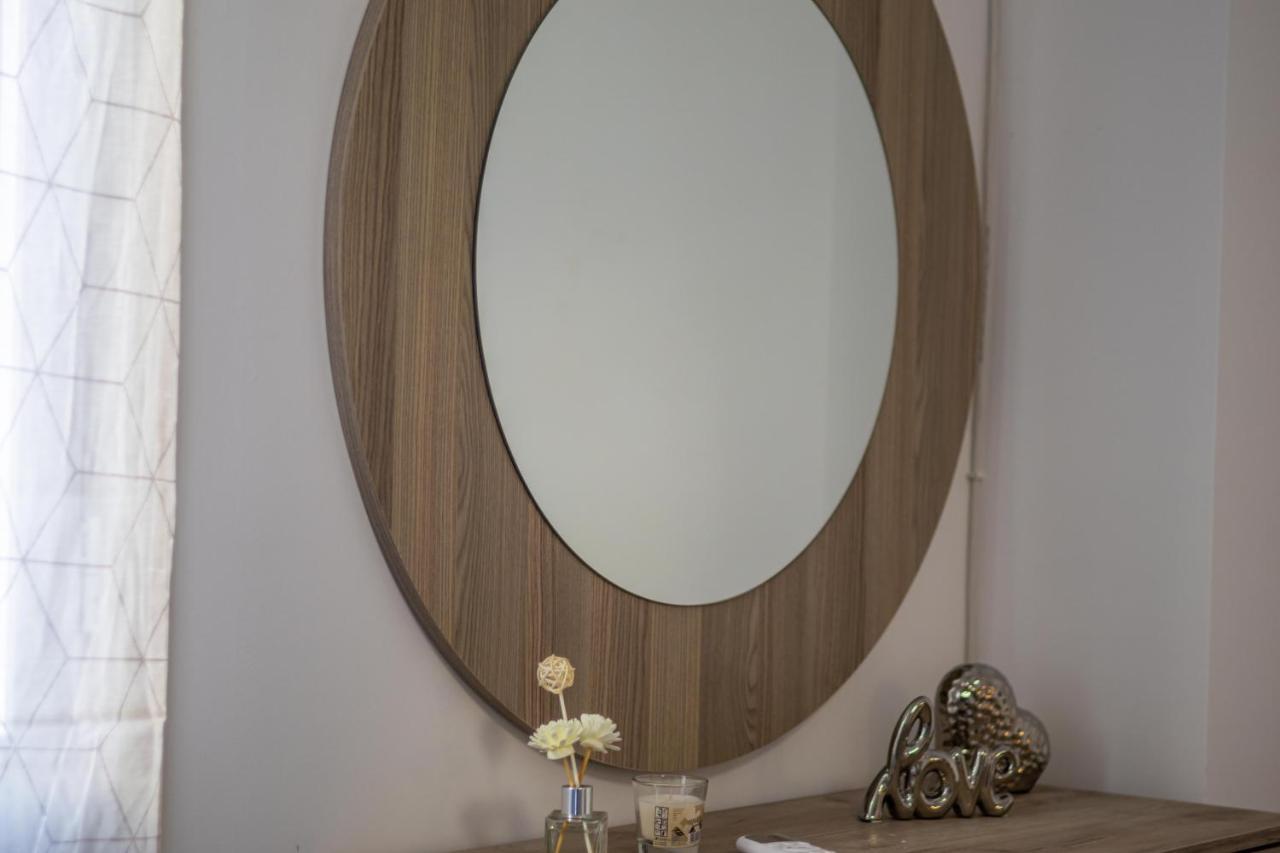 Korinthos Downtown Apartment Bagian luar foto