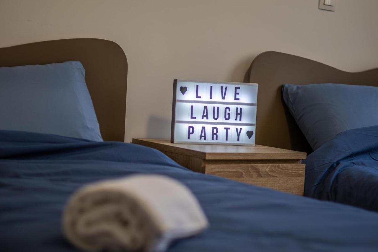 Korinthos Downtown Apartment Bagian luar foto